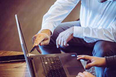 Zo voorkomt u discussie tussen commercie en financiën over nieuwe klanten